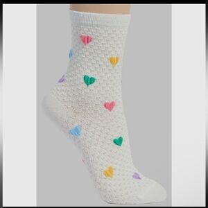 732. Multi color heart socks white
